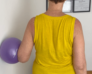 Isometria nelle tendinopatie: quando il movimento irrita, il carico può ancora avere senso